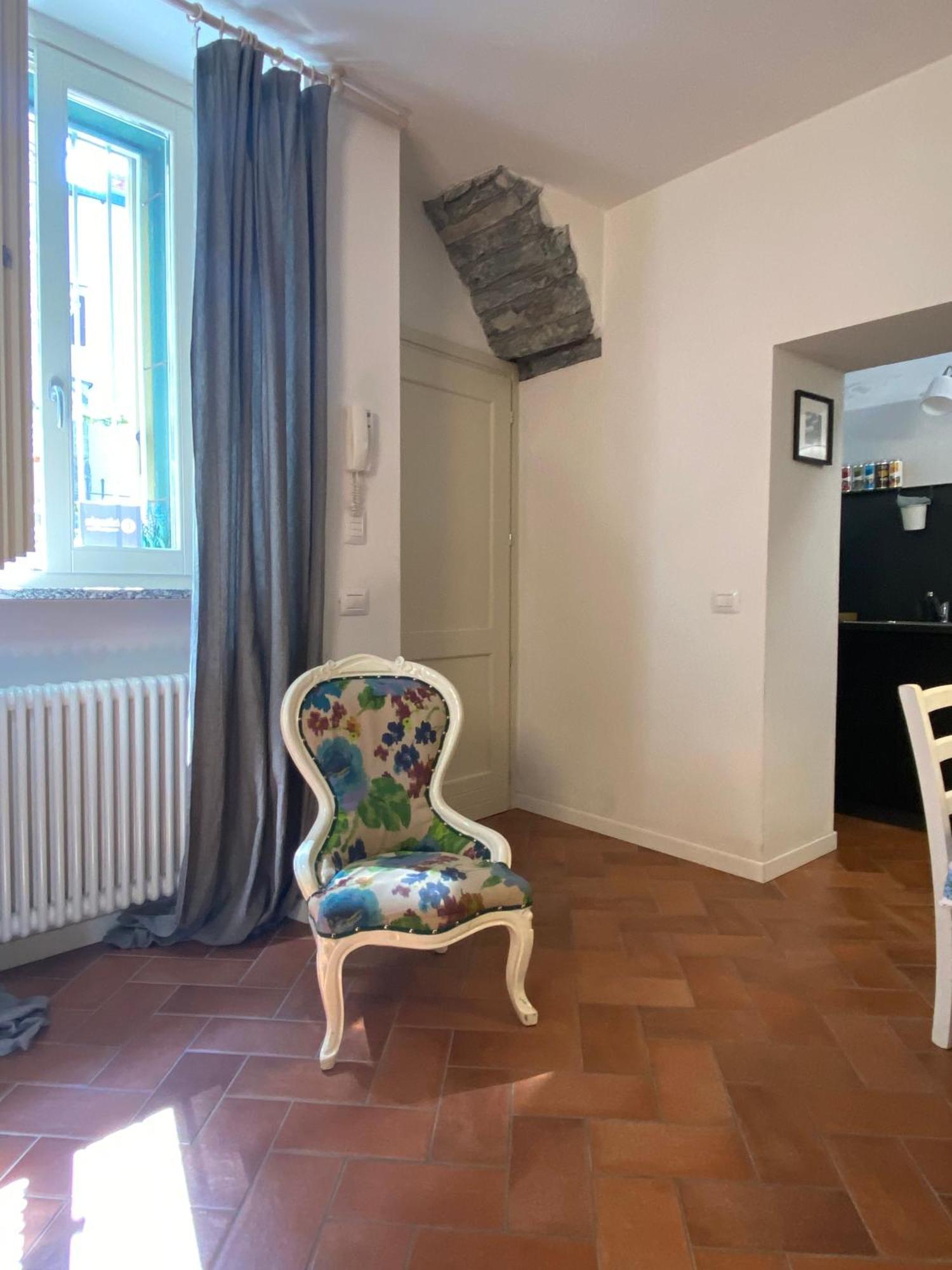 Holiday House Alla Torre Mandello del Lario Luaran gambar